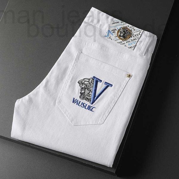 Jeans pour hommes Designer Designer Marque de mode de luxe légère Été Denim Shorts Blanc Lavage pour hommes brodé Version coréenne Pantalon court mince polyvalent PDYY ZYOY