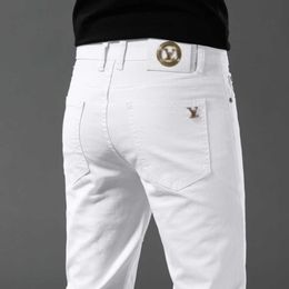 Jeans pour hommes Designer Designer Nouvel été jeans pour hommes pur noir et blanc marque coton haut élastique petits pieds slim fit version coréenne simple AZR3 8J73