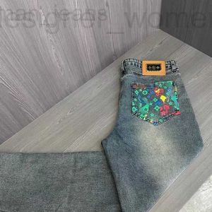 Jeans pour hommes Designer Designer Printemps Automne Jeans Pantalons Rainbow Graffiti Denim Pantalons Hommes Stretch Slim Pantalons droits à la mode recadrée CGYO 1ZFV