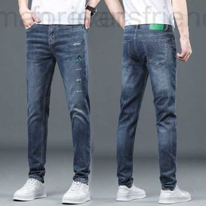 Designer en jeans masculin Bus de onze 2022 Nouvelle mode Slim Slim Straight B76E LV2F