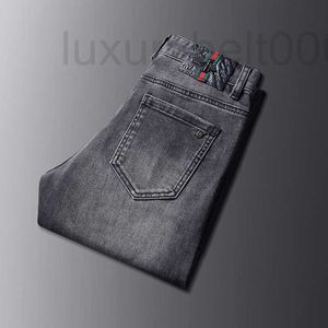 Designer de jeans pour hommes Européen Automne et Hiver Simple Slim Élastique Coréen Petits Pieds Gris Long Pantalon RGW8