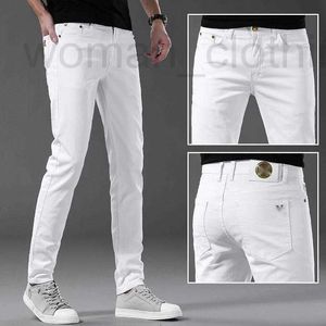 Designer de jeans masculin nouveau Europe Nouveau printemps / été jeans masculin pur noir et blanc coton haut élastique petit pieds slim fit coréen simple pantalon masculin xooy