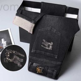 Jeans pour hommes Designer tube droit européen de haute qualité automne et hiver épais noir lavage moyen haute élastique pantalons de jeans pour hommes de la famille B N46C