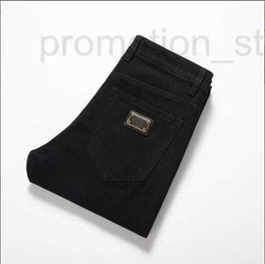 Designer de jeans masculin Fenti Home Quality European Edition Slim Fit Wash Water Elastic Small Straight Leg Classic Black Yogd