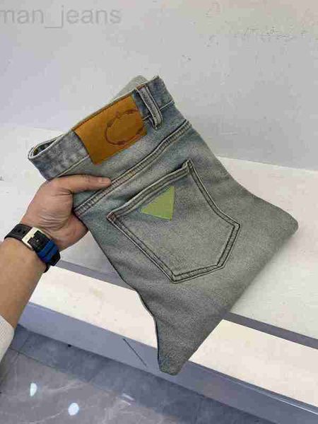 Designer de jeans pour hommes Marque haut de gamme jean haute qualité lavé à l'eau trous cassés design mode confortable stretch jeans pour hommes FF1O