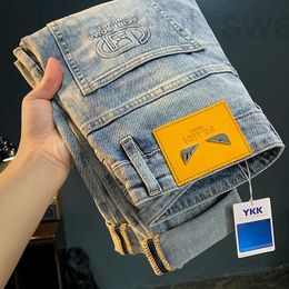 Jeans del diseñador de jeans para hombres Jeans europeos de alta gama, marca de moda para hombres, estampado convexo personalizado, tendencia cónica, pantalones elásticos de otoño nuevos versátiles 5yt2