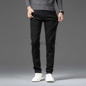 Designer de jeans masculin concepteur haut de gamme élastique élastique et confortable jean polyvalent pour la jambe droite masculine slim fit mi-hauteur Nouveau pantalon d'automne et d'hiver