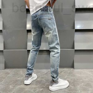 Jeans de jeans masculin concepteur haut de gamme, pantalon de jambe droite ajusté en vrac pour hommes, printemps et été décontracté polyvalent européen bleu clair R8DC