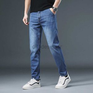 Designer de jeans masculin Hong Kong pantalon en denim new slim fit raight jambe élastique pantalon décontracté pour le printemps et l'été