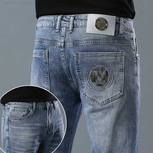 Jeans de créateurs de jeans masculins pour hommes Luxury Luxury Elastic Slim Fit Brand lavé Old Long Jeans Pantal