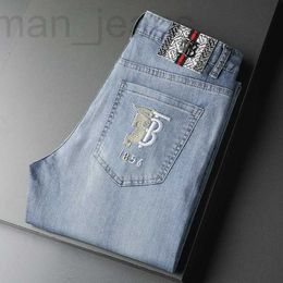 Herenjeans designer Jeans: hoogwaardig borduurwerk, wassen, high street jeans, bedrukte gaten, grote elastische herenbroek CDRR