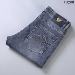 Heren jeans ontwerper jeans heren broeken klassieke geborduurde jeans casual heren broek plus size mode mode rechte jeanses 29-42 h69g