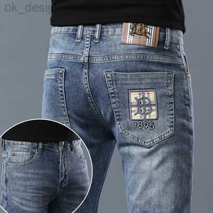 Jeans en jeans pour hommes jeans de luxe masculin luxueux mince élastique slim fit pantalon masculin