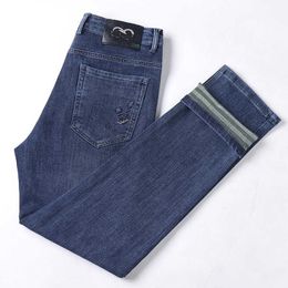 Designer de jeans pour hommes Light Premium Luxury Diffusion en direct Automne et Hiver Straight Tube Busin High Elastic Soft Pantalons Hommes WNEA