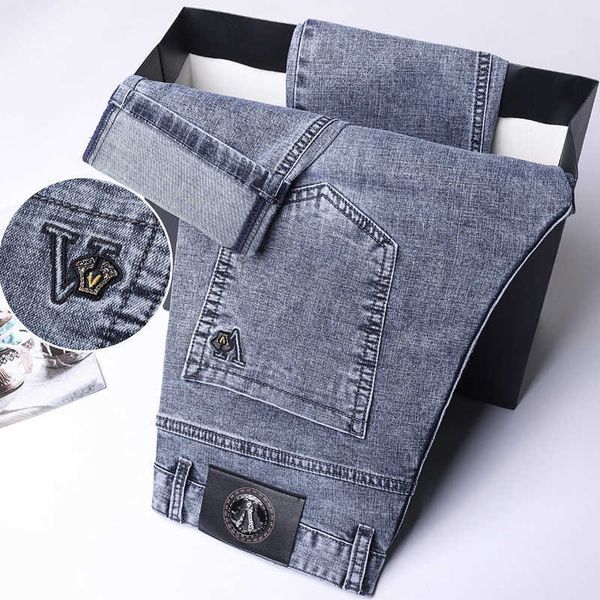 Jeans para hombres Diseñador de lujo Jeans de gama alta con contador en V para hombres Primavera y verano Pantalones elásticos finos de cintura alta con tubo recto para personas mayores de mediana edad 788 WFZO