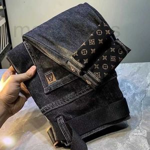 Heren jeans ontwerper heren nieuwe trendy jeans met trendy borduurwerk Instagram high-end licht luxe modieuze elastische slanke casual broek met kleine voeten fvp1