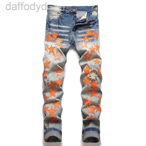 Jeans para hombres Diseñador para hombre Jeans rasgados negros para pantalones para hombre Slim Denim Hombre Bordado Patchwork Rock Revival para mujer Flaco Motocicleta Agujero europeo Naranja 240305