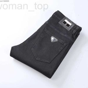 Jeans pour hommes Designer Hommes Élasticité Jean Hombre Pantalons Hommes et Femmes Marque De Mode Pantalon De Luxe Denim Pantalon Tendance Moto Skinny Boutons BCAX