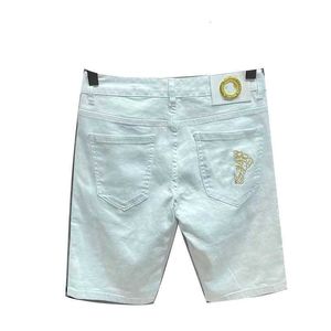 Heren jeans ontwerper gepersonaliseerde internet celebrity print vijfpunt denim shorts voor mannen zomer dunne stijl merk veelzijdige Koreaanse elastische hand 732