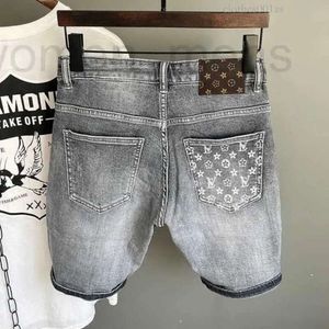 Designer de jeans masculin concepteur personnalisé Internet célébrité Imprimez en cinq points shorts en denim pour hommes marques minces d'été