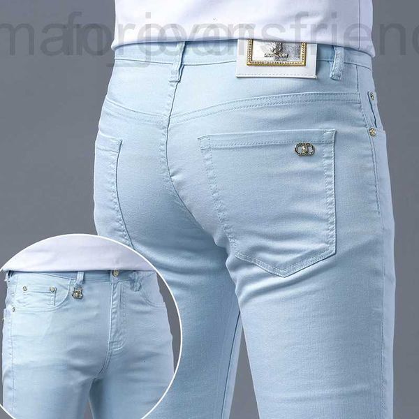 Designer de jeans masculin Sky Blue Ice Silk Thin Slim Slim Fit Small Straight Leg Fashion Brand Pantalon élastique polyvalent haut de gamme Européen Sum SI26 EA1I