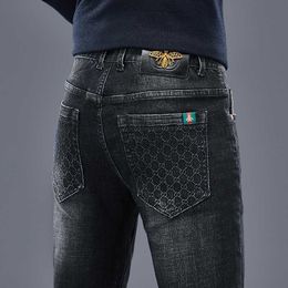 Heren jeans ontwerper lente en zomer nieuwe geborduurde kleine bijen elastische denim lange broek heren leggings modemerk jeugd herenkleding