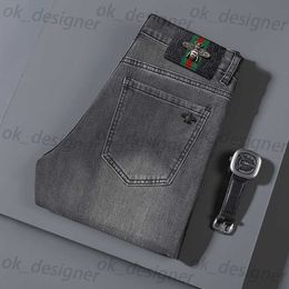 Designer de jeans masculin Spring Grey Jeans Slim Fit Slim Fit Small Feet Elastic Pantal
