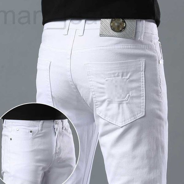Designer de jeans pour hommes Printemps / Été Nouveau pour Light Luxury Korean Edition Pieds élastiques minces Slim Fit Cotton Pure White European Long Pants 5JRP
