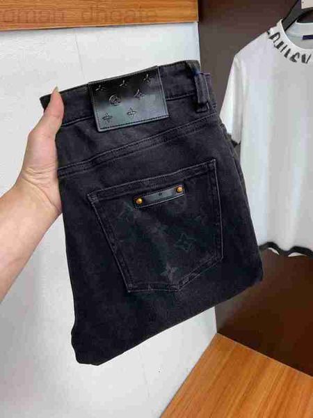 Diseñador de jeans para hombres La última marca de otoño e invierno para hombre jeans cómodo material elástico moda negro de alta calidad de lujo B7HT