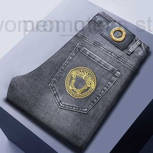 Heren jeans ontwerper trendy herfst- en winterjeans voor mannen met rechte fit, elastisch borduurwerk, grijze trendy broek l4u2 yhr6