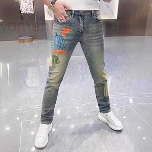 Designer de jeans masculins jeans imprimés à la citrouille tendance pour hommes 2024 Nouvelle mode Slim Slim Slim Fit Pantalon B1Z3