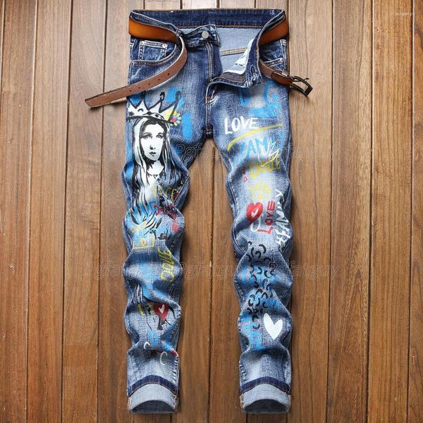 Jeans pour hommes Style européen et américain Dessin animé imprimé Mode extensible pour hommes Slim Streetwear Automne Casual Graffiti Blue Denim Pantalon