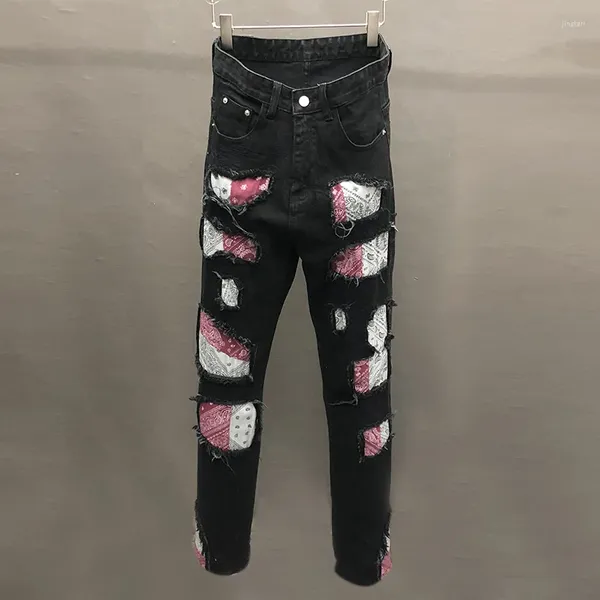 Jeans pour hommes Style européen Hommes Slim Fit Fleurs de cajou Punk Pantalon Automne Trou Patch Petit Baril Droit Jean Haute Qualité Hip Hop