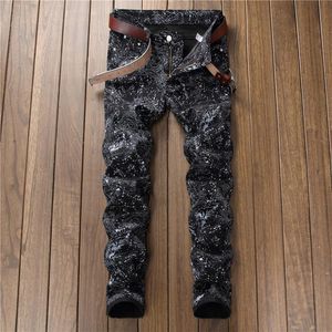 Menans jeans mode gescheurd hiphopbroek zwarte slank streetwear 3D patroon printen casual mannelijke nachtclub denim broekjes's