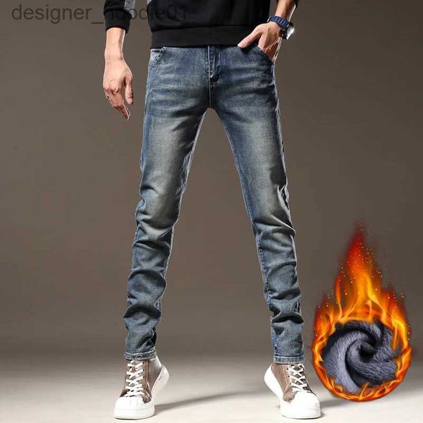 Men's Jeans Polaire Jeans Hommes 2023 Hiver Nouveau Vintage Élastique Mince Épais Chaud Velours Pantalon Mode Coréenne En Peluche Stretch Denim Pantalon L231129