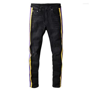 Jeans pour hommes de haute qualité pantalons aux genoux déchirés pour hommes Y2K couture latérale Patchwork cuir vêtements de mode de rue
