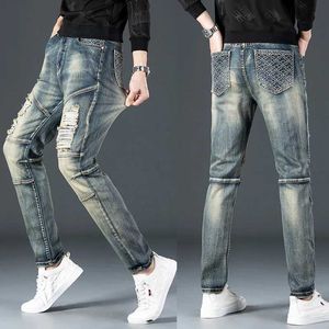 Jeans masculins de haute qualité pour hommes de haute qualité épisser des jeans de moto marque Slim Fit Hole Pantalon masculin Party Hip Hop Plus Taille Pantmand J240507