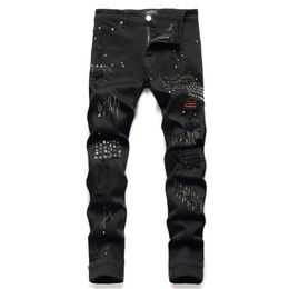 Jeans para hombres High Street Black Broken Hole Remache Denim Pantalones desgastados Slim Fit Pantalones lavados para hombres