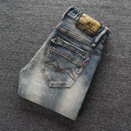 Jeans para hombres Diseñador italiano Moda Retro Stretch Slim Fit Ripped Pantalones masculinos de alta calidad Pantalones de mezclilla vintage Hombre 230320