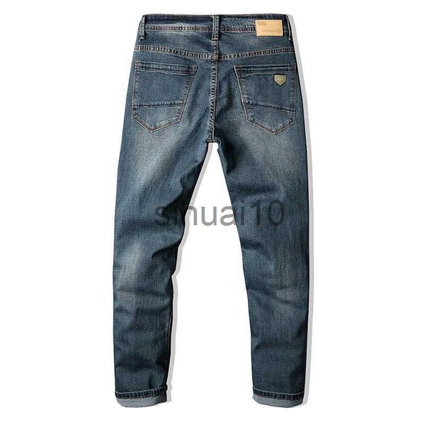 Jeans pour hommes italien Vintage Design Jeans pour hommes couleur foncée coupe droite coton Denim pantalon déchiré Jeans pour hommes mode classique Jeans homme J230728