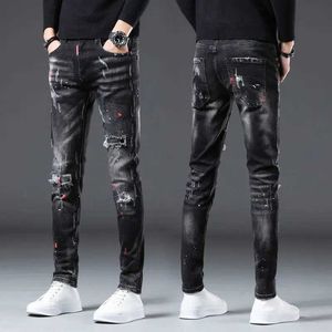 Jeans masculins Version coréenne masculine noble Black Ripped Jeans élégant jean stretch slim élégant luxe éclaboussure jeans imprimé sexy jeans de rue sexy;J240531