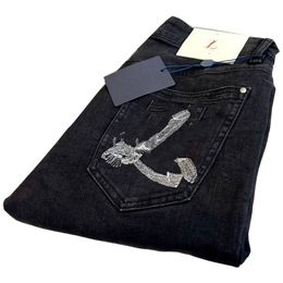 Heren jeans l patroon geborduurd losse zwarte broek hoge taille modebroek geborduurd logo denim elastische slanke fit rechte ritsje denim broek