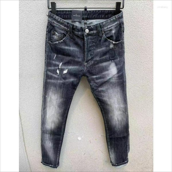 Jeans pour hommes hommes à la mode décontracté haute rue porter coton Denim tissu pantalon lettre mince trou peinture en aérosol 105 #