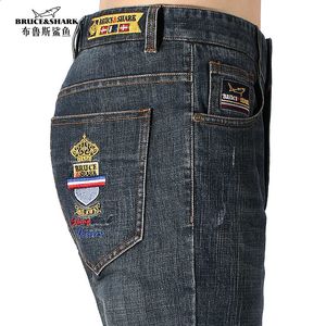 Jeans pour hommes hommes Bruce Shark jambe droite décontracté Design de mode jeunesse tendance Stretch lâche adoucir épaissir jeans 231214