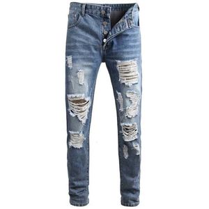 Jeans masculin jeans hommes européens et américains à la mode masculine de denim masculin trailght mendiants usés trous nostalgiques pantalon de personnalité strt y240507