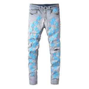 Heren jeans heren lederen sterren patches denim jeans streetwear luchtblauw patchwork stretch skinny broek gaten gescheurd noodlijdende broek t221102