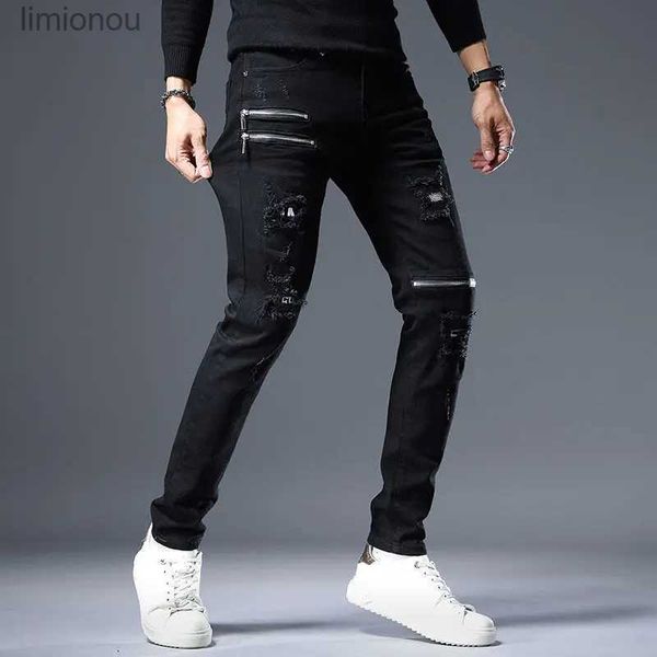 Jeans pour hommes Hommes Light Luxury Street Fashion Moto Biker JeansWear-proof Style rétro Zipper Décors Denim Pantalon Slim-fit Ripped Casual JeansL240119