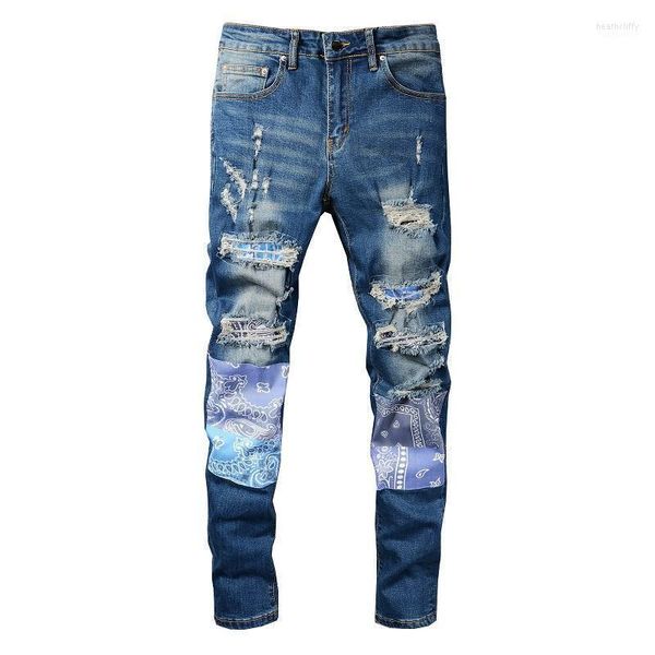 Jeans para hombres Hombres Paisley Bandana Imprimir Parche Streetwear Agujeros Ripped Distressed Stretch Denim Pantalones Slim Flaco Pantalones cónicos Heat22