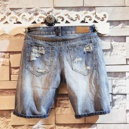 Jeans pour hommes Hommes Casual Summer Mens Wash Straight Denim Shorts Mode Trou Ripped Slim Fit Longueur au genou Hommes Rétro Jean en détresse