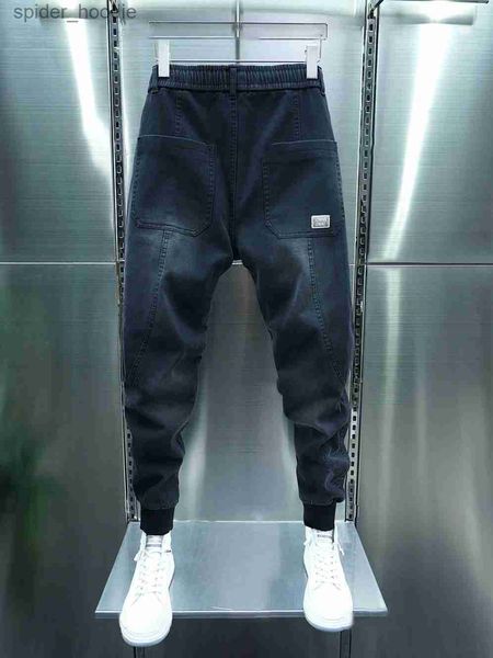 Jeans pour hommes Jeans noirs serrés pour hommes Motif de soin Sarouel Mode Pantalon de marque de haute qualité L230921
